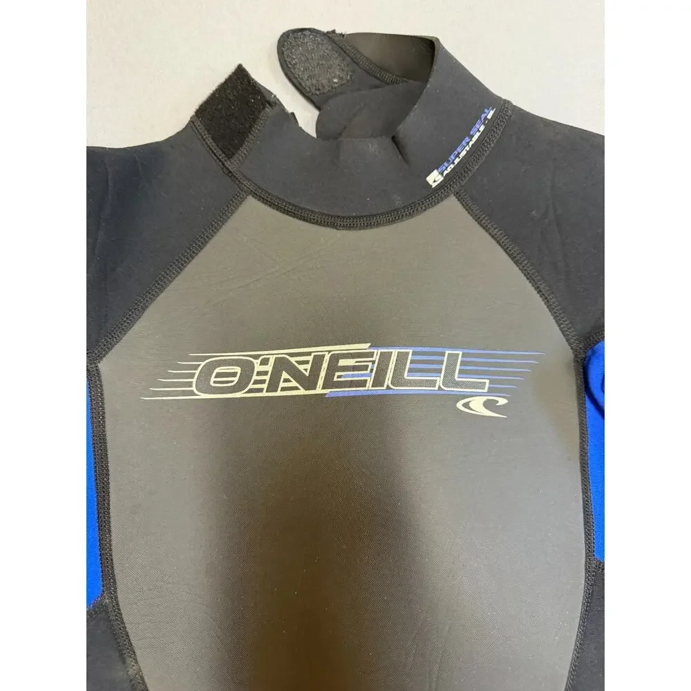 O’Neill Reactor 3.2 Surf Full Wetsuit Youth Size 10 and Back
